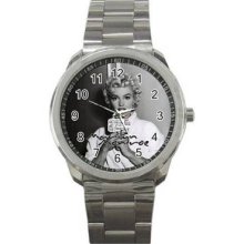 Marilyn Monroe V2 Unisex Silver-Tone Sports Metal Watch 14