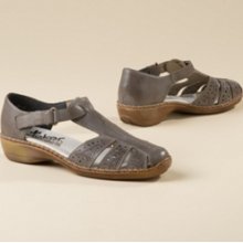 Norm Thompson Women's RiekerÂ« T-Straps