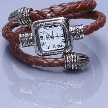 Woman Fashion Classic Brown Leather Strap Roman Number Dial Quartz Watch