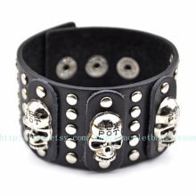 Bangle skull bracelet leather bracelet men bracelet fashion bracelet made of black leather and metal skull wrist bracelet sh-0054