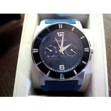 Kenneth Cole In The Box Man's Watch A126-09 Blue Dial