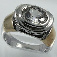 Ladies Antique Style Oval Cz Tutone Rp Ring Size 7