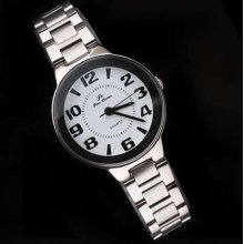 Stylish Style Lady White Face Quartz Dress Watch Ng53