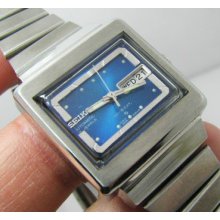 Vintage Seiko Blue Dial 2906-5000 Automatic Ladys Rare Hi-beat Movement.