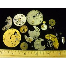 Estate Vintage Lot Of Miscellaneous Watch And Pocketwatch Parts For Rebuild