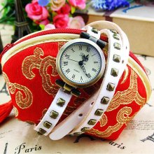 Fashion Attractive Long Leather Band Rivets Women's Quartz Watch Square Rivets