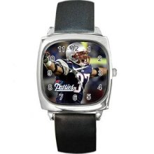 New England Patriots Unisex Silver-Tone Square Metal Watch 01