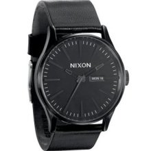 Nixon Sentry Leather All Black Mens Watch A105001