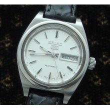 Original Ladies Estate Retro Vintage '60s Era Seiko 5 Automatic Watch - Running