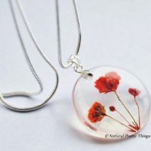 Poppy Field Real Flower Necklace Red Baby's Breath Spring Resin Specimen Miniature Unique Handmade Mother Sister Wife Daughter Girlfriend