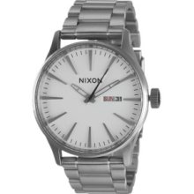 Sentry SS Watch White, One Size - Excellent