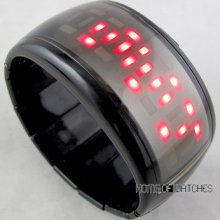 Special Design Avant Garde Style Black Rubber Strap Led Dial Wrist Watch