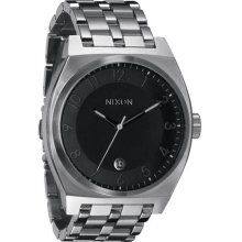 Stainless Steel Case And Bracelet Black Dial Date Display Quartz