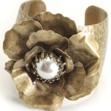 Sweet Romance Camellia Flower Pearl Cuff Bracelet