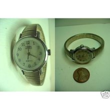 Timex___indiglo/30m Water Resistant__analog/quartz