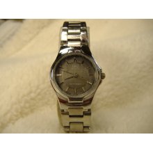 Vintage 1960s Q & Q Quartz Watch.