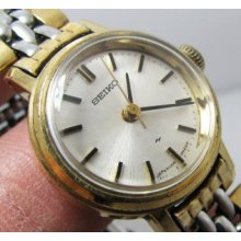 Vintage Seiko 1104 Windup With Original Beads Of Rice Bracelet Ladys Rare.