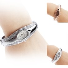 Women's Fashion Alloy Analog Bracelet Quartz Watch (Assorted Colors)