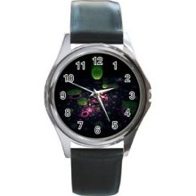 Abstract GraphicRound Metal Watch 32