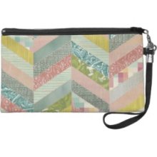 Chevron Herringbone Pattern Wristlet Purse