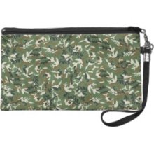 Cool Military Green Camouflage Pattern Wristlet Purses