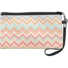 Girly Trendy Aztec Print Wristlet Purse