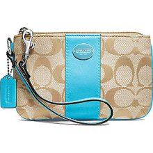 LEGACY SIGNATURE SMALL WRISTLET