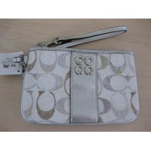 Nwt Coach Jul Emb Sig Sml Wristlet Handbag/Purse 47488