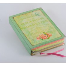 Romantic Brand of Cigarette Green Label Clutch