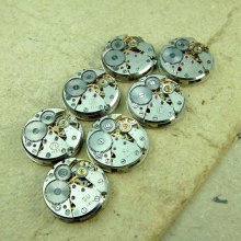 Small watch movements - set of 7 - c111