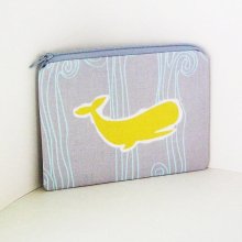 Small Zipper Pouch Lemon Whales