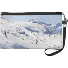 Snowy winter view of the Alp d'Huez Wristlet