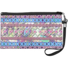 Trendy Pink Purple Girly Abstract Tribal Pattern Wristlet Clutch