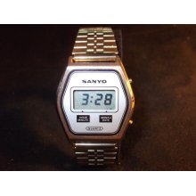 Vintage Sanyo digital quartz watch