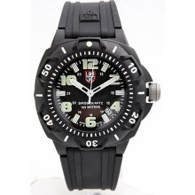 Luminox Sentry 0200