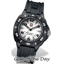 Luminox Sentry 0200 Mens Watch A.0207