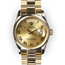 Men's Champagne Roman Dial Smooth Bezel Rolex Day Date President