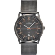 Stainless Steel Case And Bracelet Quartz Black Dial