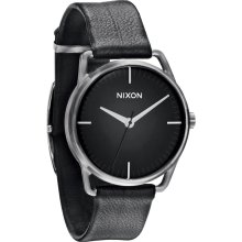 Nixon - The Mellor in Black