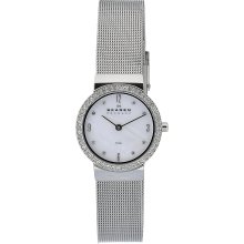 Skagen Women's 644sss1 Quartz Mother-of-pearl Dial Stainless Steel Watch