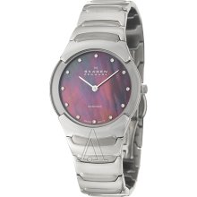 Skagen Women's Swiss Watch 582SMXMD