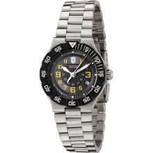 Small Swiss Army Summit XLT Black/Yellow Black Bezel 241417